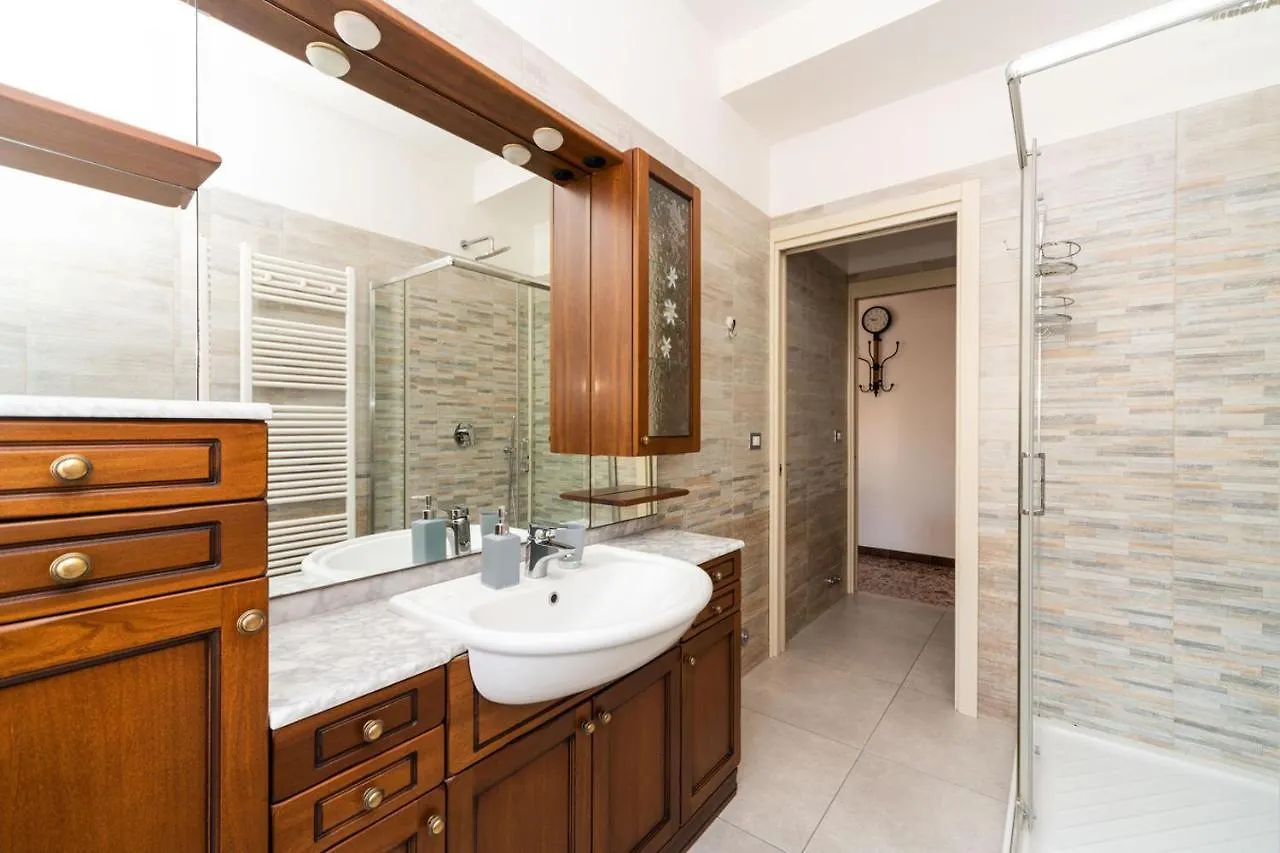 Holistay Suites Venezia Mestre 0*,  Italien